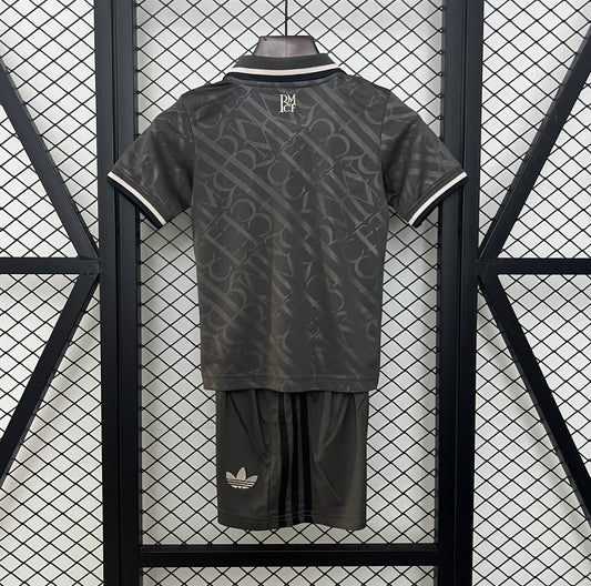 Real Madrid 24/25 Uittenue Kids