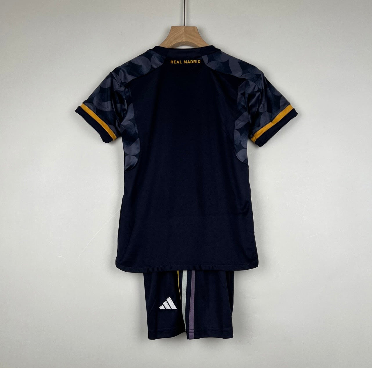 Real Madrid 23/24 Uittenue Kids