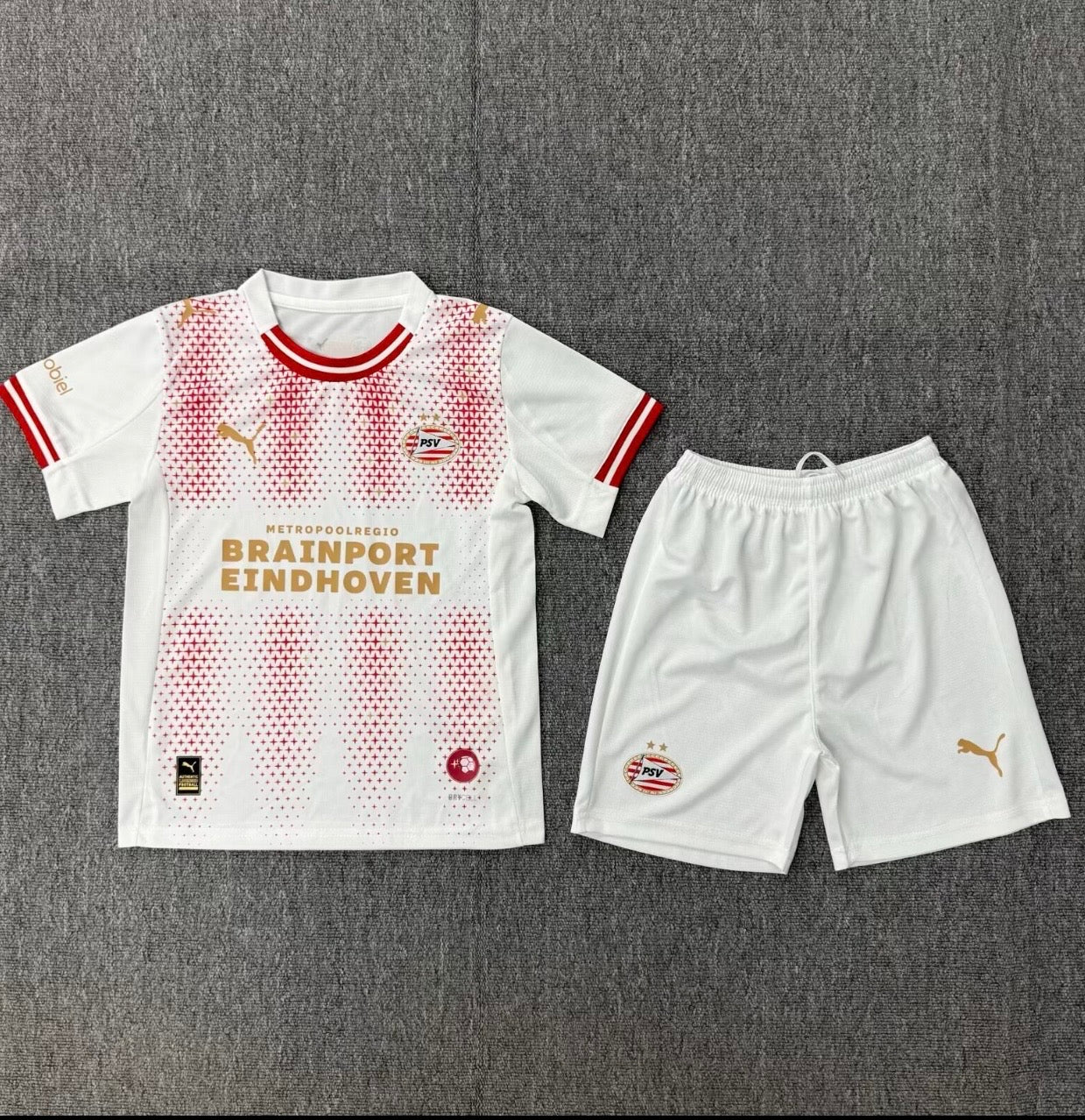 PSV 26/27 Uittenue Kids