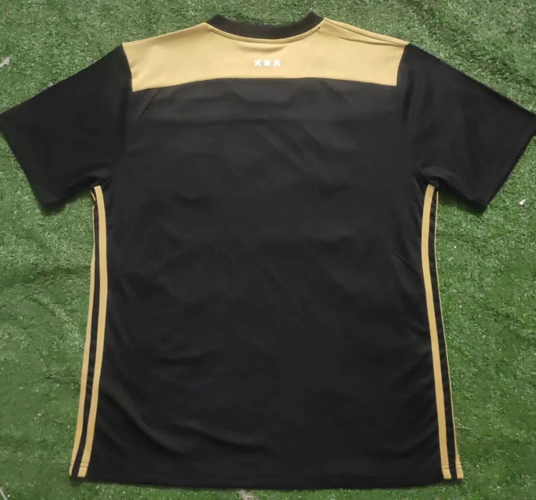 Ajax 18/19 Uitshirt
