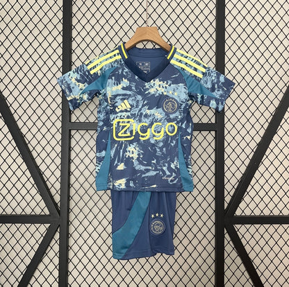 Ajax 24/25 Uittenue Kids