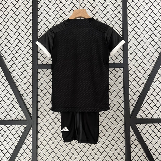 Juventus 23/24 Uittenue Kids