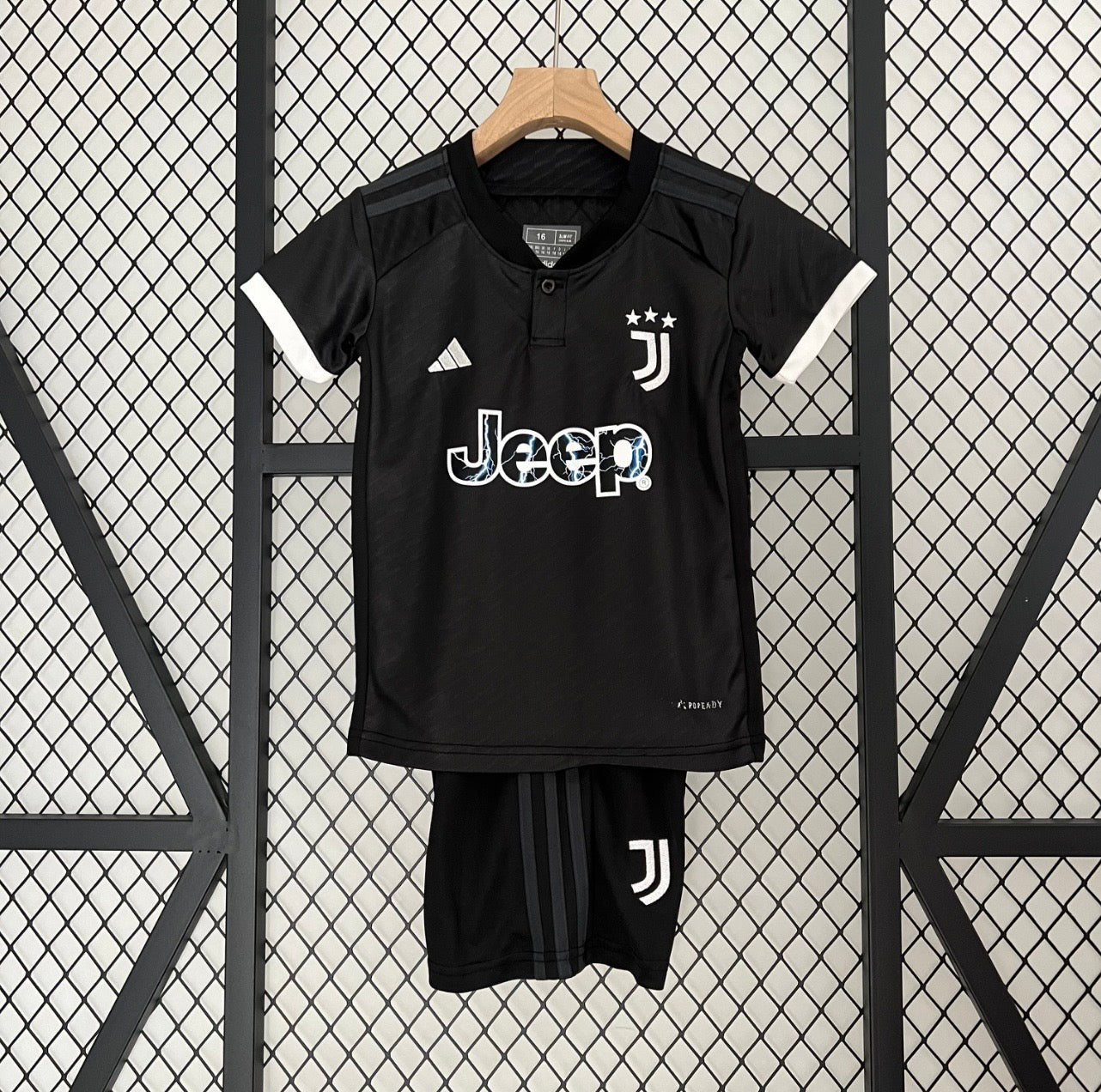 Juventus 23/24 Uittenue Kids