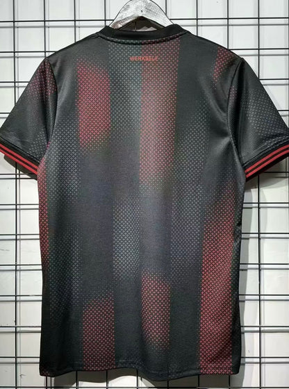 Leverkusen 25/26 Thuisshirt